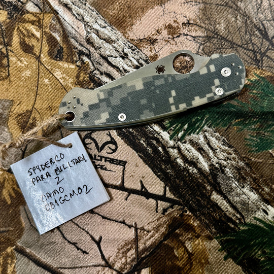 Spyderco Para Military 2 Folding Knife 3.42" Stainless Steel Blade Camo C81GCMO2